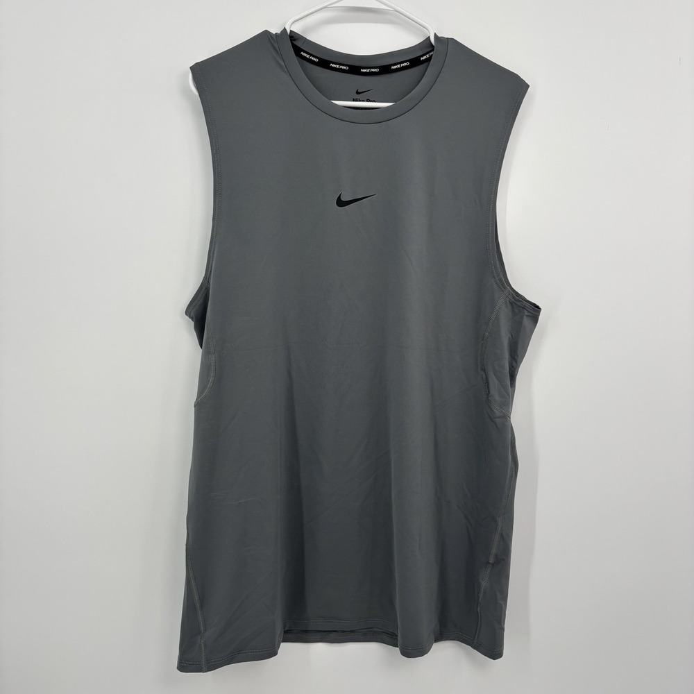 Nike Pro Men's Sleeveless Tank Top Dri-FIT Gray Slim Fit Size XL Workout Gym